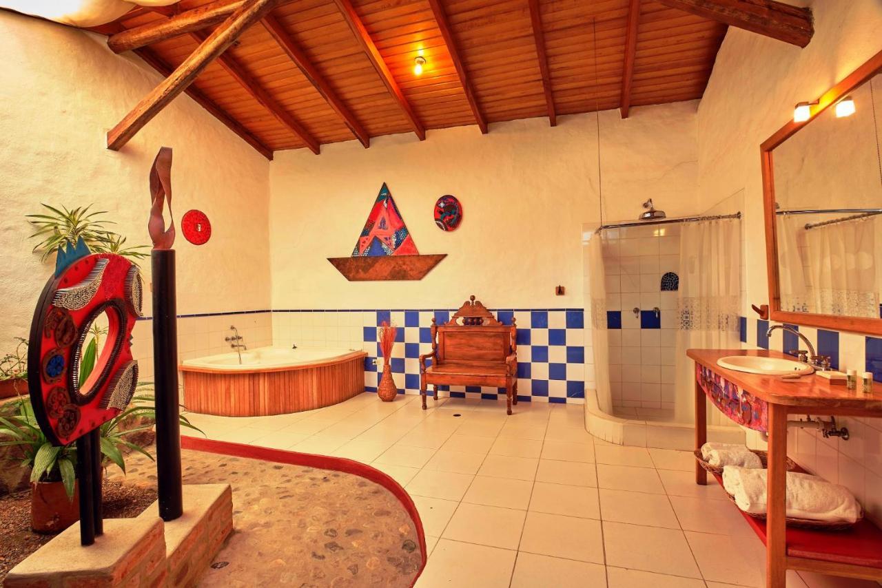 Hosteria Museart Pantavi Tumbabiro Extérieur photo