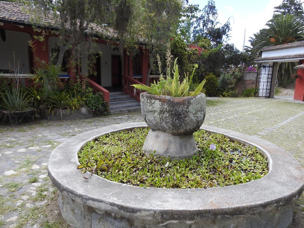 Hosteria Museart Pantavi Tumbabiro Extérieur photo